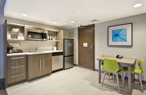 Shawnee Heights Hotel | Home2 Suites by Hilton Kansas City KU Medical Center