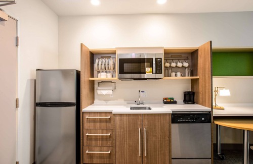 Carlsbad Hotel | Home2 Suites by Hilton Carlsbad