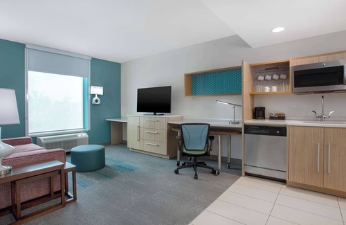 Fort Walton Beach - Destin Hotel | Home2 Suites By Hilton Destin