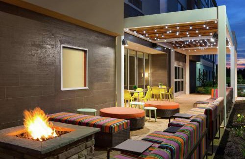 Ballenger Creek Hotel | Home2 Suites By Hilton Frederick