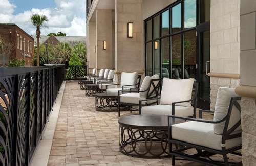 Lake Eola Heights Hotel | Home2 Suites by Hilton Orlando Downtown, FL
