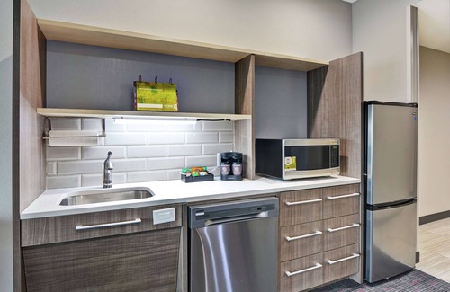 Pecos Hotel | Home2 Suites by Hilton Pecos
