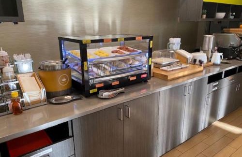 Roanoke Hotel | Home2 Suites by Hilton Roanoke