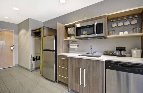 Blue Ash Hotel | Home2 Suites by Hilton Blue Ash Cincinnati