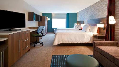 Wichita Hotel | Home2 Suites Wichita Downtown Delano, Ks