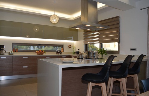 Psinthos Villa | Home21-spacious Elegant Villa- 5 min From the Beach!