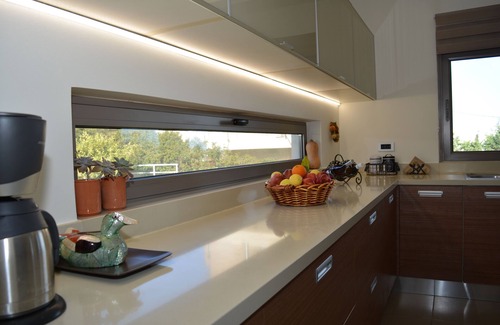 Psinthos Villa | Home21-spacious Elegant Villa- 5 min From the Beach!