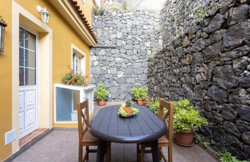 Los Realejos Apartment | Home2Book Charming Apartment Los Realejos