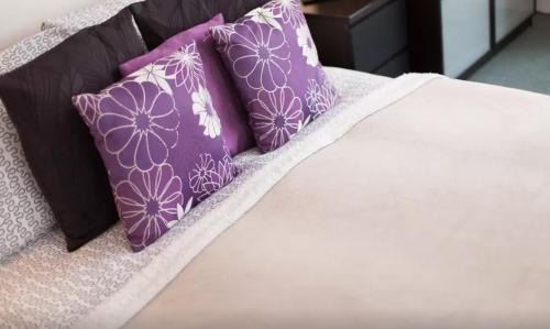 Southfield Bed & Breakfast | Home2Home-Rooms