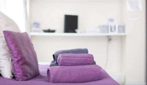 Southfield Bed & Breakfast | Home2Home-Rooms