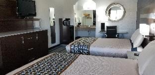 Oaks Historic District Hotel | HomeBridge Inn and Suites