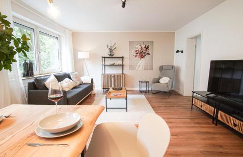 Altenessen Apartment | HOMEFY BRIGHT AND COZY HOLIDAY APARTMENT - washer & dryer - free parking