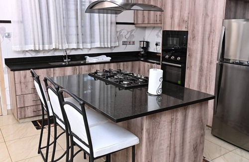 Nairobi Apartment | Homely executive 2-bedroom apartment with WiFi, fitness room and more in Nairobi