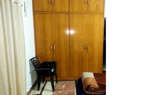 DLF Phase 1 House | Homely Stay with Meals DLF 1