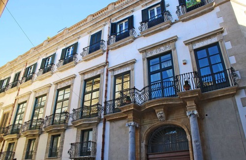 Castellammare Vucciria House | HomeMuseum