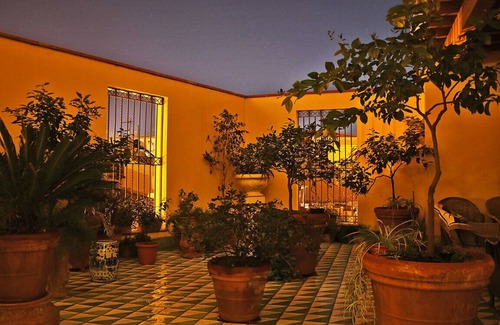 Castellammare Vucciria House | HomeMuseum