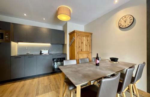 Eclose-Est Apartment | Homency - Résidence Daria-i-Nor 202