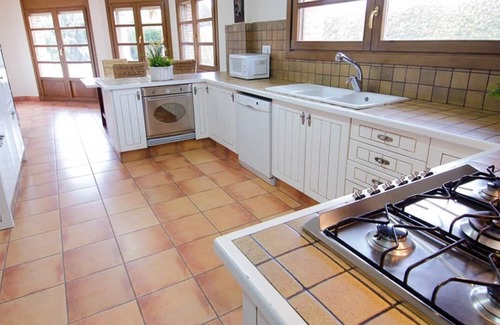 Sant Andreu de Llavaneres Villa | Homerez - Big villa 1 km away from the beach for 16 ppl. with swimming-pool