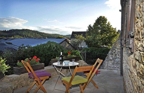 Saint-Georges-de-Levejac House | Homerez - Big house for 13 ppl. at Saint Georges de Levejac