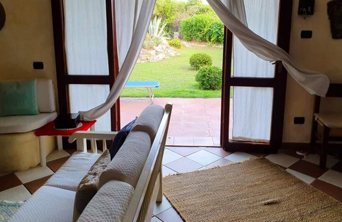 Case Peschiera-Lu Fraili Apartment | Homerez - Amazing appartement 2 km away from the beach for 4 ppl. with garden