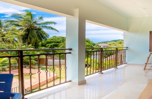 Mahe Island Apartment | Homerez - 100 m away from the beach! Nice appartement for 2 ppl. at Au cap