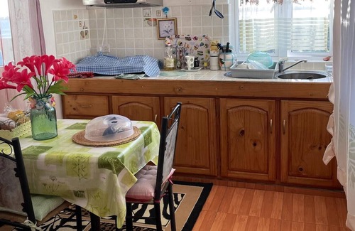 La Gaulette Apartment | Homerez - 100 m away from the beach! Appartement for 2 ppl. at La Gaulette