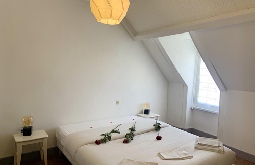 Saint-Vaast-la-Hougue House | Homerez - Amazing house for 6 ppl. at Saint-Vaast-la-Hougue