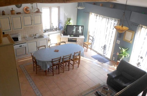 Taize-Maulais House | Homerez - Amazing house for 8 ppl. with garden and terrace at Taizé