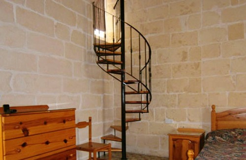Gharb Villa | Homerez - Amazing villa for 10 ppl. with swimming-pool and terrace at L-Għarb
