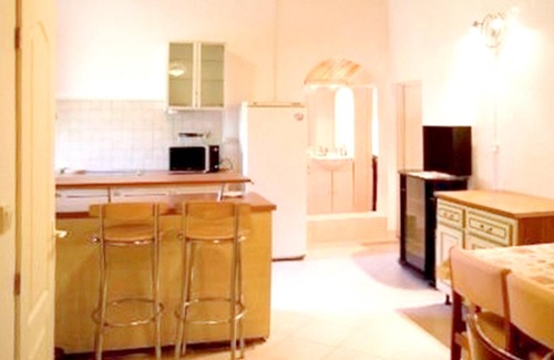 Berre-des-Alpes Apartment | Homerez - Apartement for 12 ppl. with shared pool and terrace at Berre-les-Alpes