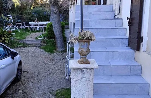 Nord Apartment | Homerez - Apartment in Aix-en-Provence
