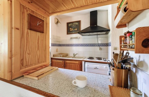 Superbolquere Apartment | Homerez - Apartment in Bolquère, mountain view
