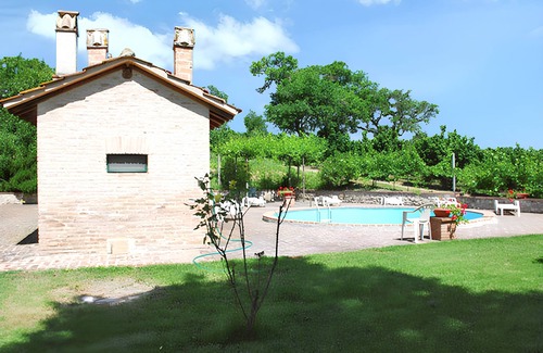 Bevagna Apartment | Homerez - Apartment in Bevagna