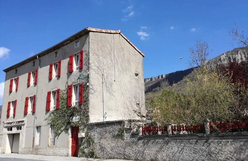 Tournemire Apartment | Homerez - Apartment in Tournemire
