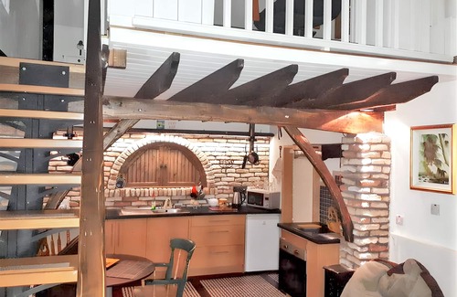 Galway Apartment | Homerez - Apartment in Galway, Balcony
