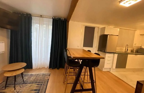 Malakoff Apartment | Homerez - Apartment in Malakoff