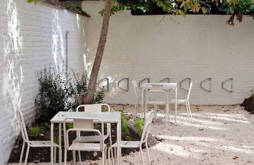 Postel Apartment | Homerez - Apartment in Saint-Gilles