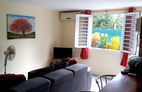Sainte-Marie Apartment | Homerez - Appartement for 4 ppl. with garden and terrace at Sainte-Marie