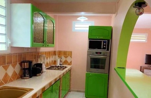 Ducos Apartment | Homerez - Appartement 13 km away from the beach for 4 ppl. with garden at Ducos