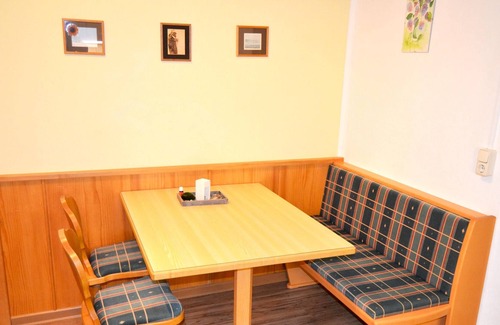 Strassen Apartment | Homerez - Appartement 5 km away from the slopes for 4 ppl. with shared pool