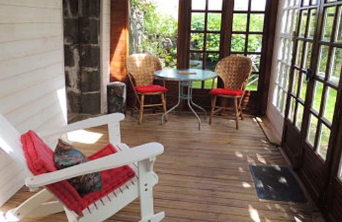 Olby Apartment | Homerez - Appartement for 3 ppl. with shared pool, garden and terrace at Olby