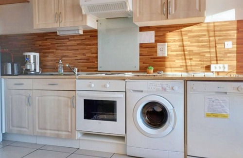Les Arenes Apartment | Homerez - Apt in Canet-en-Roussillon