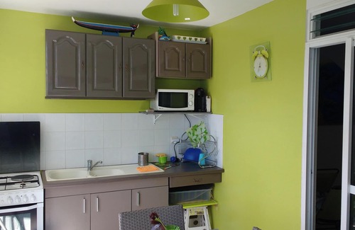 Sainte-Anne Apartment | Homerez - Apt Sainte-Anne – Sea view