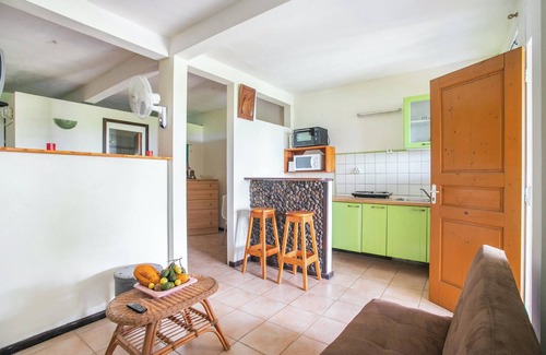 Le Robert Apartment | Homerez - Apt Sea View - Le Robert