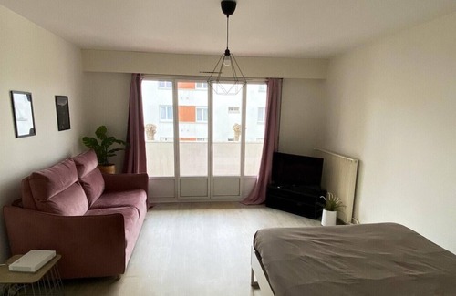 Thorigny-sur-Marne Apartment | Homerez - Beautiful studio for 4 ppl. with balcony at Thorigny-sur-Marne
