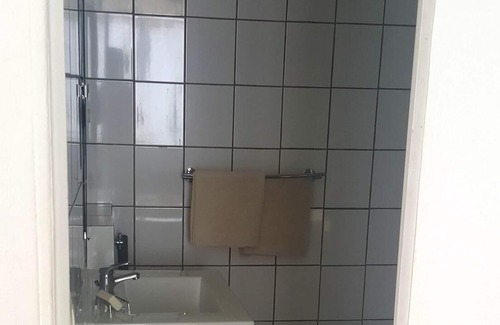 Rosny-sous-Bois Apartment | Homerez - Beautiful appartement for 2 ppl. at Rosny-sous-Bois