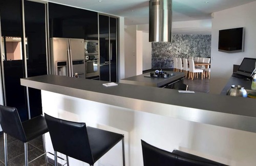 Ocana Villa | Homerez - Big villa for 12 ppl. with swimming-pool, garden and terrace at Ocana