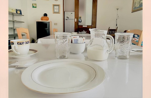 Galtelli Apartment | Homerez - Charming Apartment in Galtellì, 120m²
