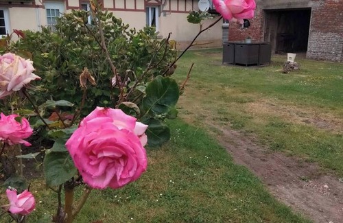 Tocqueville-sur-Eu House | Homerez - Charming House in Petit-Caux with Garden