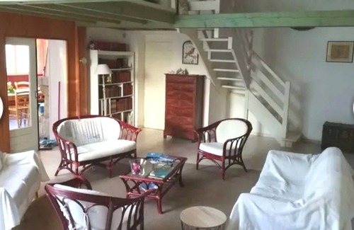 Matignon House | Homerez - Charming House in Matignon with Enclosed Garden